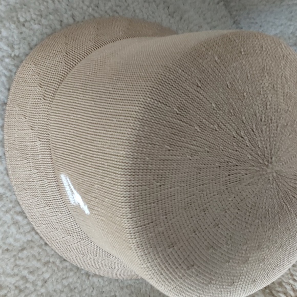 Bermuda Kangol bucket oat color - Picture 3 of 3